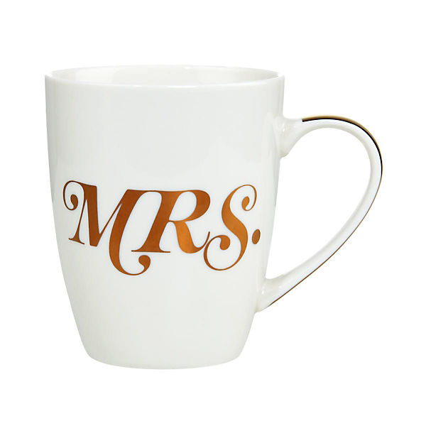 Porzellan Tasse Mrs. "Mr.& Mrs." mit Goldapplikation