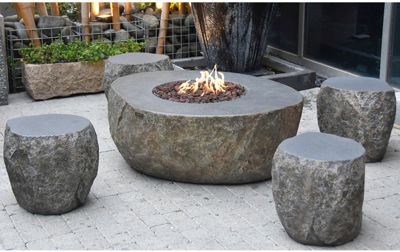 Gas Feuerstelle inkl. 4x Hocker aus Faserbeton, grau, Elementi | yomonda