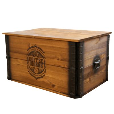 Uncle Joe’s Truhentisch braun | 00788536758144